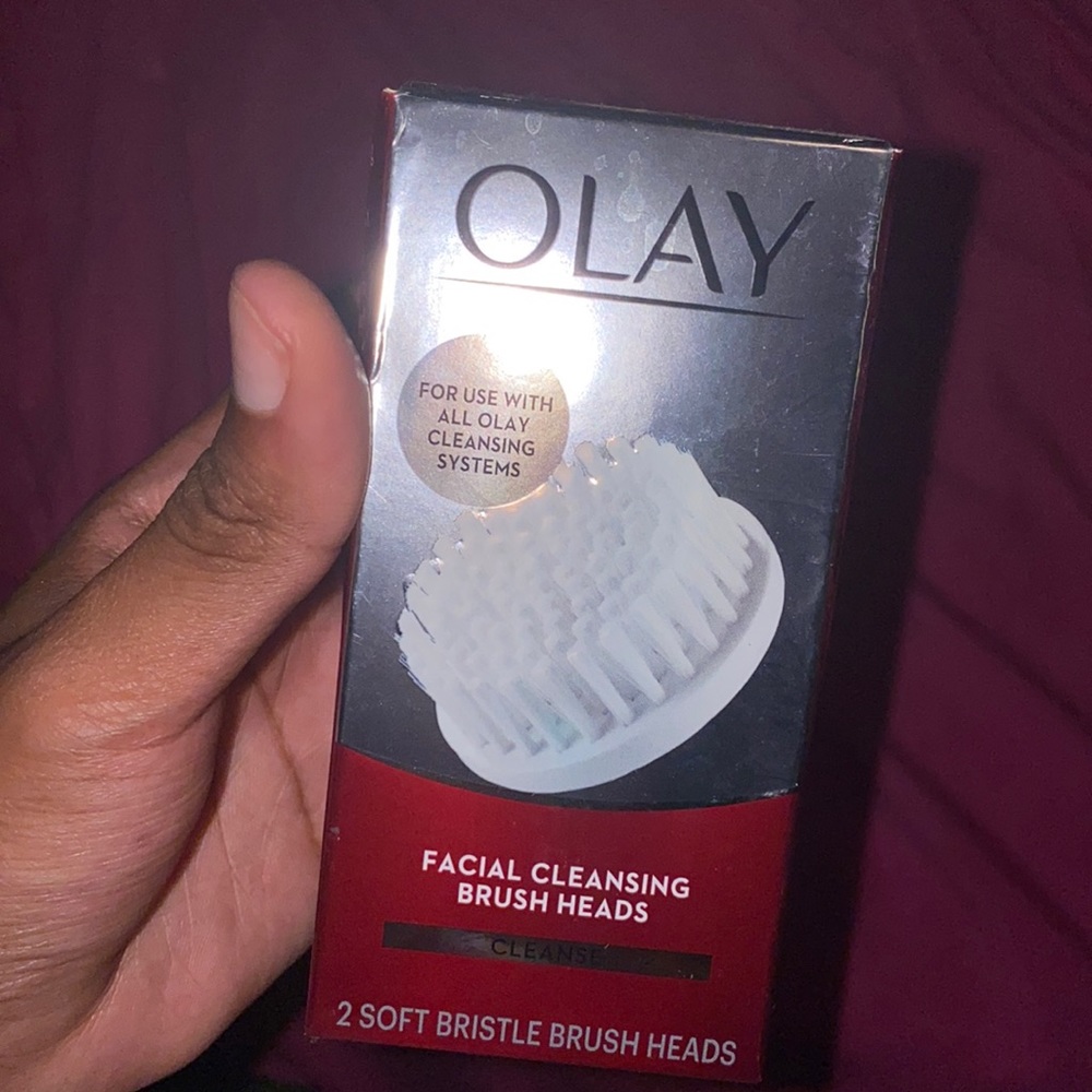 OLAY Facial Cleansing Brush Head